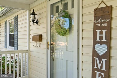 4013 Wakefield Ln, Bowie, MD 20715 - photo 3