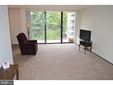 Strath Haven Condominiums unit 1027, Swarthmore, PA 19081 - photo 2