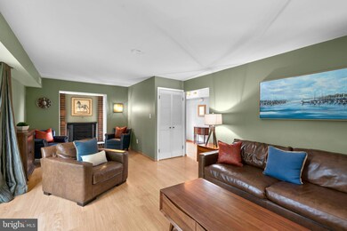 10539 Tolling Clock Way, Columbia, MD 21044 - photo 3