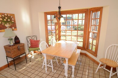 Eat-in Area
