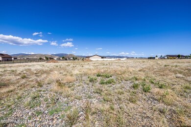 9337 E Pronghorn Ln, Prescott Valley, AZ 86315 - photo 6