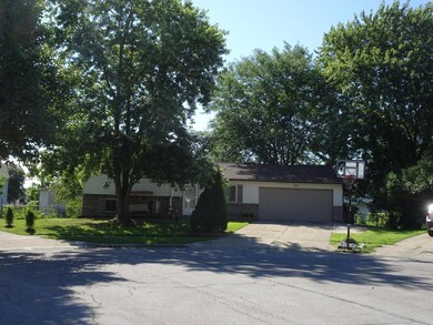 Cul-de-sac location!