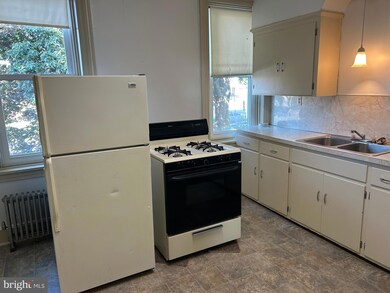 19 N Union St unit 4, Middletown, PA 17057 - photo 4