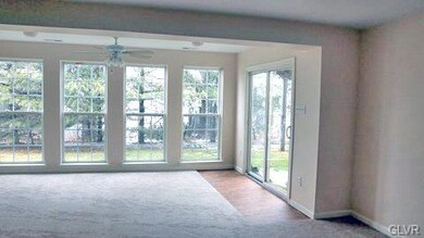 4039 Clubhouse Ct, Center Valley, PA 18034 - photo 3