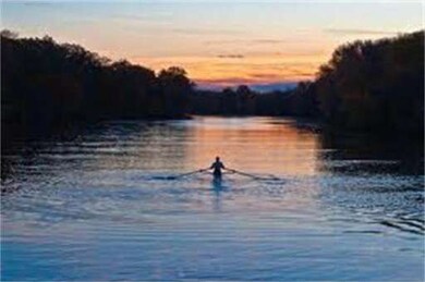 69 Elliot St, Newton Highlands, MA 02461 - photo 5