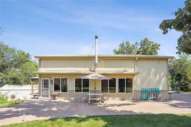 101 Canyon Rd, Montezuma, IA 50171 - photo 2