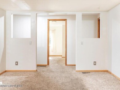 04-Living Room_MAX6344