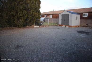 126 Moxee Avenue Back Parking