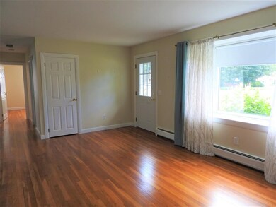 17 Fellows St, Concord, NH 03301 - photo 2