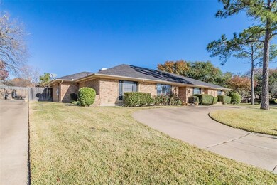 4500 Cinnamon Hill Dr, Fort Worth, TX 76133 - photo 4