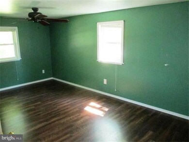 547 Dreibelbis Mill Rd, Shoemakersville, PA 19555 - photo 3