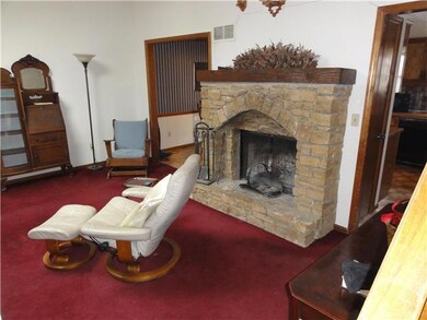 Great room (2)
