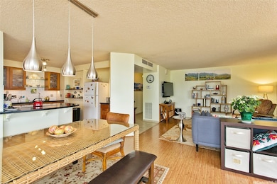 Canterbury Place unit 25A, Honolulu, HI 96815 - photo 4