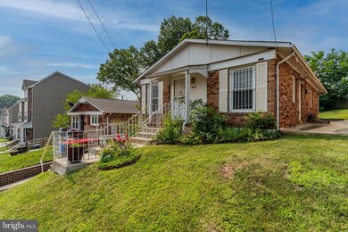 5221 D St SE, Washington, DC 20019 - photo 5