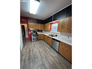 1101 NW Carden Ave, Pendleton, OR 97801 - photo 5