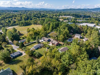 8 Bowen Legacy Trail, Asheville, NC 28803 - photo 5