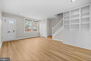 1400 S Edgewood St unit 527, Arlington, VA 22204 - photo 4