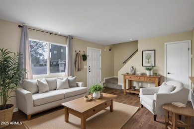 10215 N 8th St unit B, Phoenix, AZ 85020 - photo 2