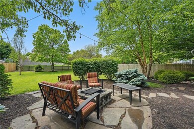 14906 Horton St, Overland Park, KS 66223 - photo 2