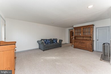 4106 Devonshire Rd, Plymouth Meeting, PA 19462 - photo 5