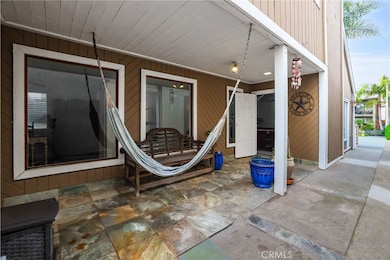 620 18th St unit Front House, Huntington Beach, CA 92648 - photo 2