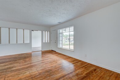 10209 Rockaway Dr, Houston, TX 77016 - photo 7