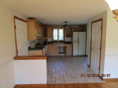 6 Laurie Ln, Charlton, MA 01507 - photo 5