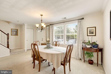 13963 Baton Rouge Ct, Centreville, VA 20121 - photo 5