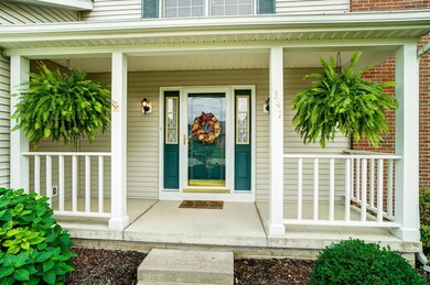 003-front porch
