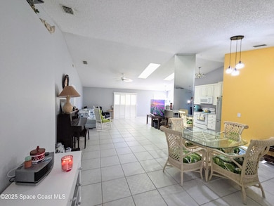 644 Norse St NW, Palm Bay, FL 32907 - photo 5