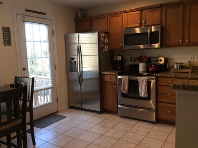 57 Boxberry Ln, Rockland, MA 02370 - photo 4