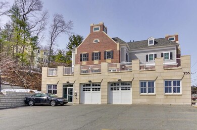 235 Cambridge St unit 103, Burlington, MA 01803 - photo 2