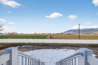 2776 N 3225 W unit 207, Plain City, UT 84404 - photo 6