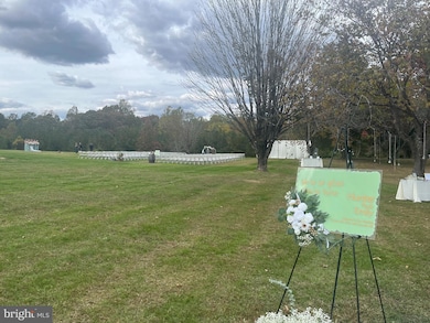 26669 Queentree Rd, Mechanicsville, MD 20659 - photo 2