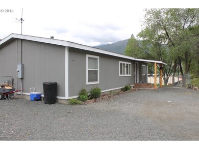 393 Brent Ln, Canyon City, OR 97820 - photo 6