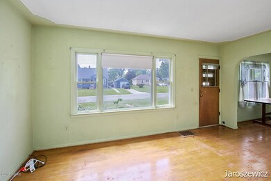 3324 Riverview Ave NE, Grand Rapids, MI 49525 - photo 4