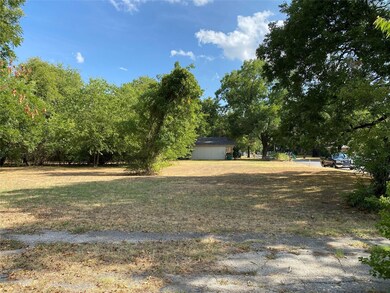 818 & 822 N Morris St, Gainesville, TX 76240 - photo 4