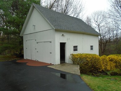 6 Old Salisbury St, Holden, MA 01520 - photo 3