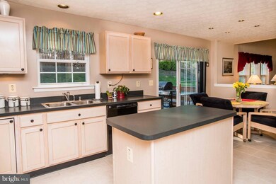 7608 Chesterfield Way, Rosedale, MD 21237 - photo 2