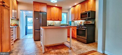 202 Edgemont Ave unit 900, Ardmore, PA 19003 - photo 2