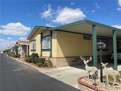 1201 W Valencia Dr unit 42, Fullerton, CA 92833 - photo 4