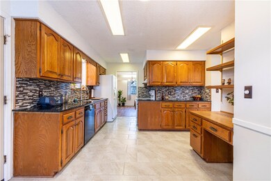 9 Pimlico Dr, Bella Vista, AR 72715 - photo 4