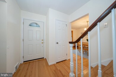 430 Lyndhurst Dr, Broomall, PA 19008 - photo 7