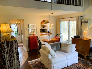 807 Murphys Rd unit 4B, Quechee, VT 05059 - photo 2