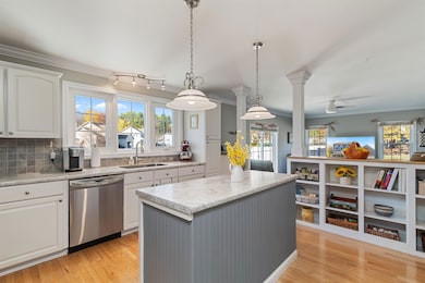 124 Pretty Rd, Colchester, VT 05446 - photo 4