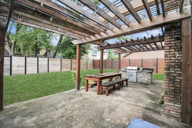 3714 Badger Forest Dr, Houston, TX 77088 - photo 4