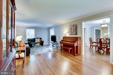 4509 Twinbrook Rd, Fairfax, VA 22032 - photo 7