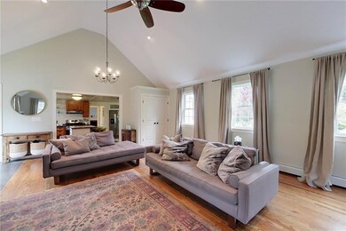 403 Valley Rd, Middletown, RI 02842 - photo 2