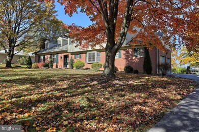 145 Skymeadow Ln, Leola, PA 17540 - photo 2