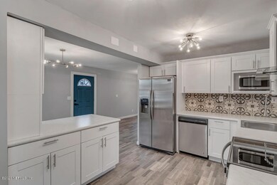 1971 Jammes Rd, Jacksonville, FL 32210 - photo 4